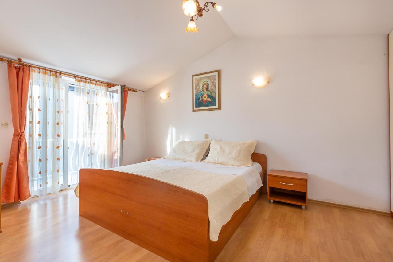 Villa Roko Tučepi Exterior foto